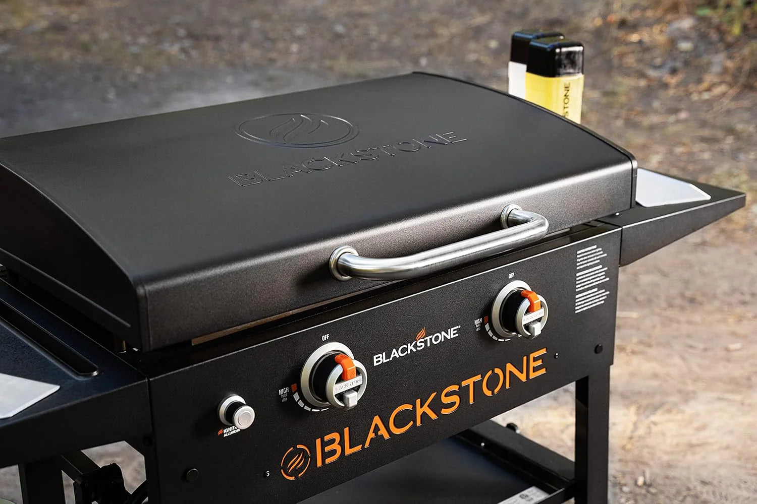 Blackstone 1883 Original 28 Griddle with Integrated Protective Hood Counter Height Side Shelves