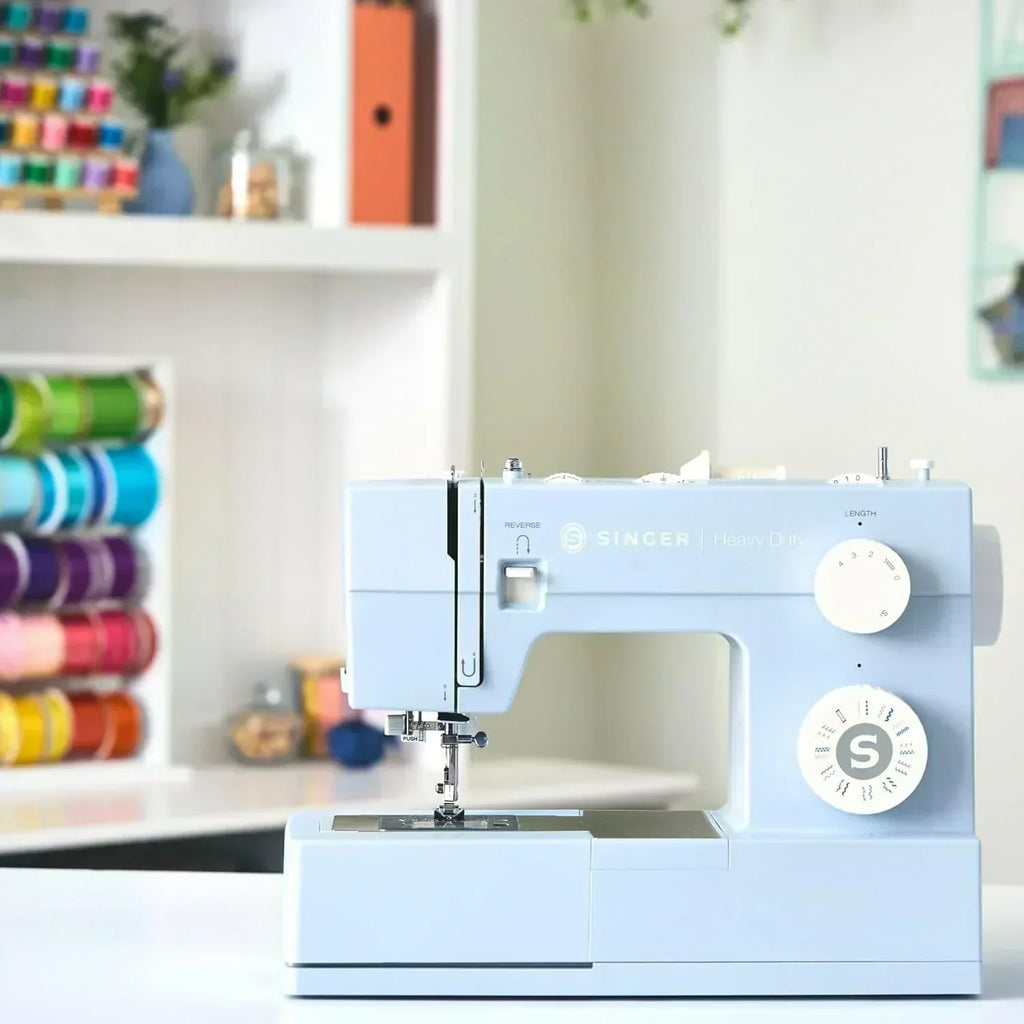 Heavy-Duty 4423 High-Speed Sewing Machine Includes Accessory Kit 97 Stitches One-Step Buttonhole