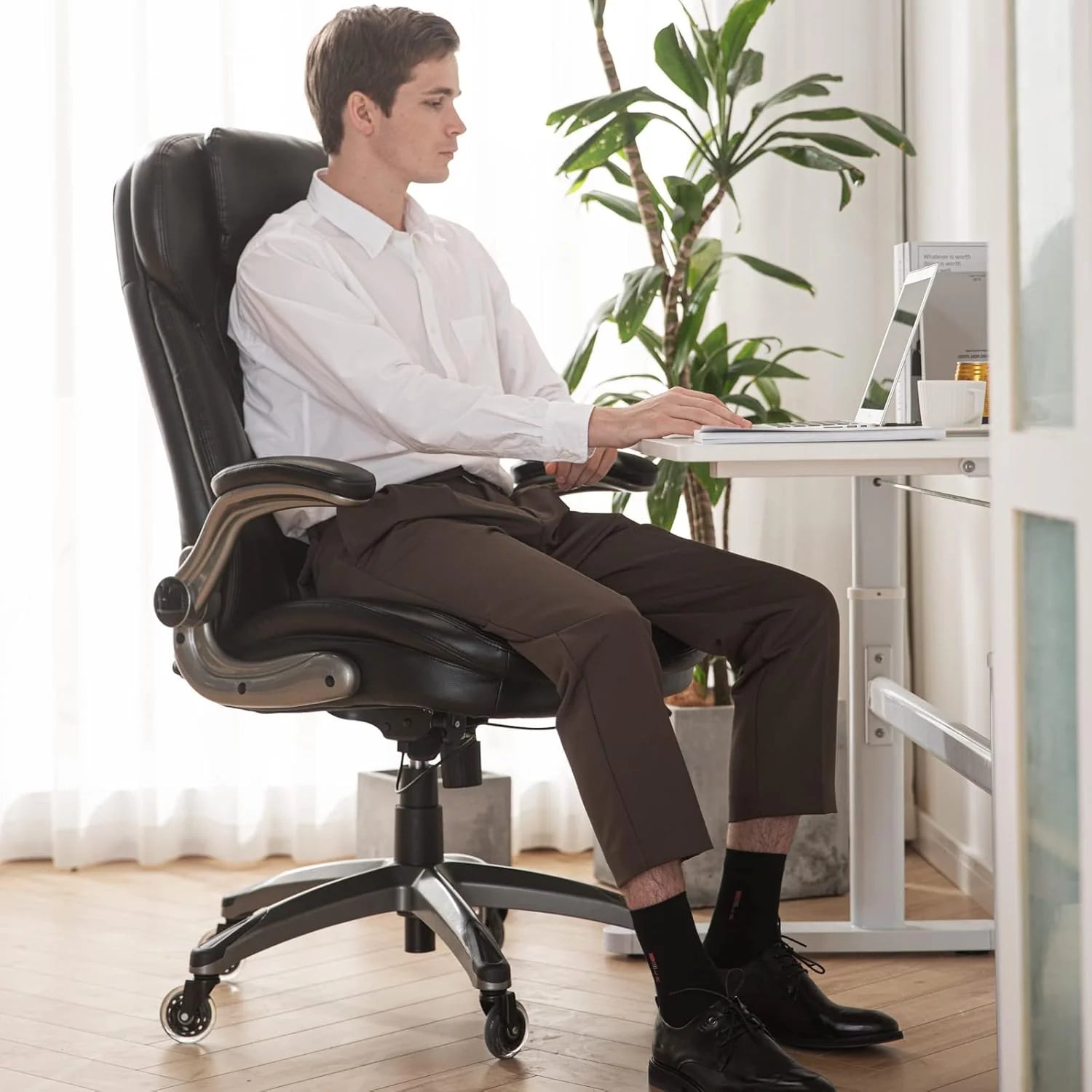 Executive Office Chair Computer Desk Chair Swivel Home Office Chair Upgraded Casters