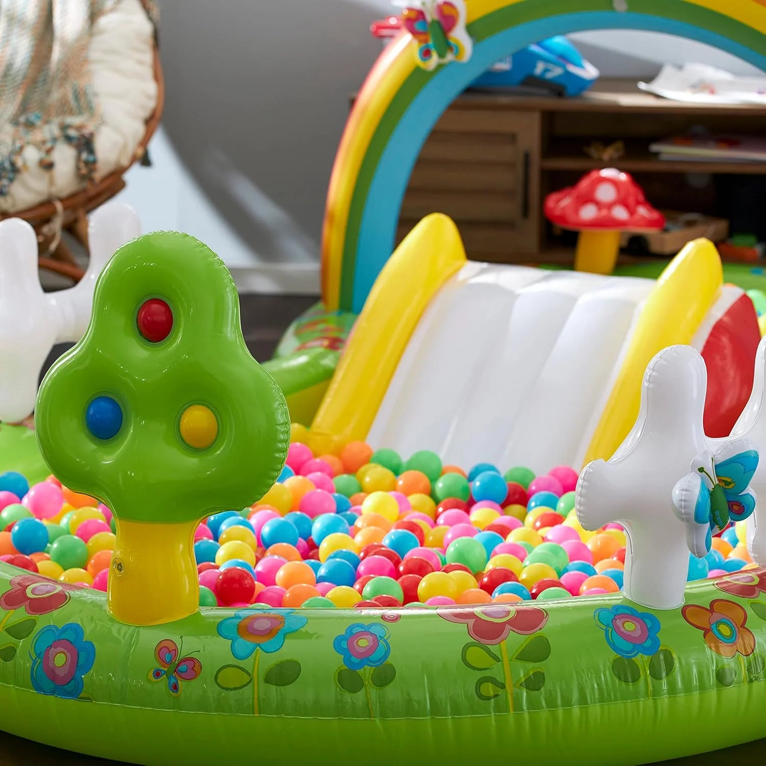 Intex 96 x 78 x 28 Inflatable Jungle Adventure Play Center Spray Kiddie Pool - Backyard Kids Water Slide, Outdoor Blow-Up Splash Pad for Toddlers