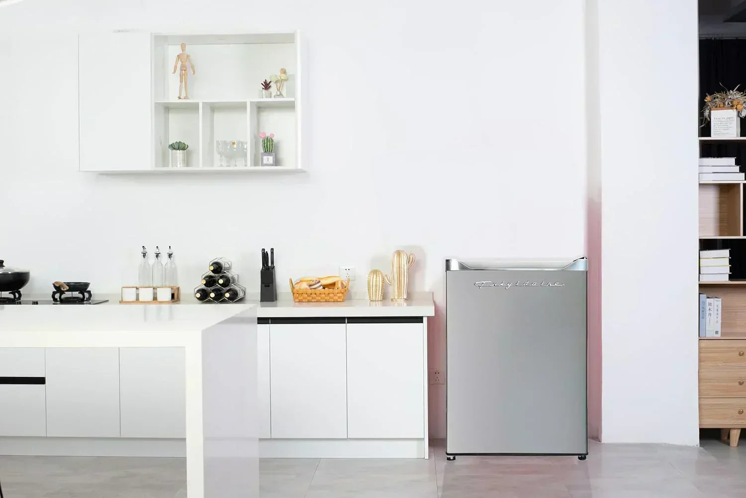 Frigidaire Upright Freezer 6.5 cu. ft. Deep Freeze Vinyl Coated Metal Wire Shelving Compact