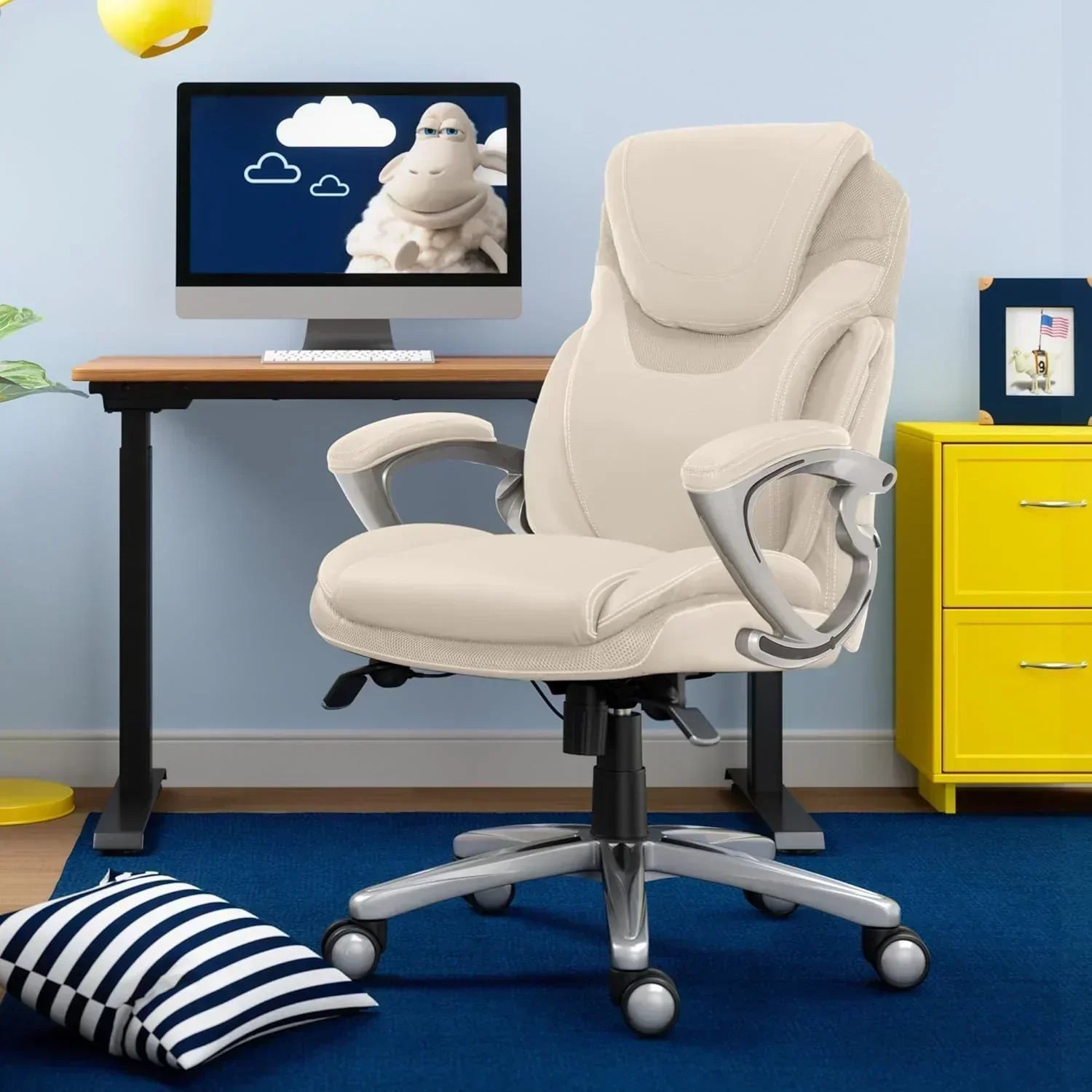 Executive office chair ergonomic computer desk and chair