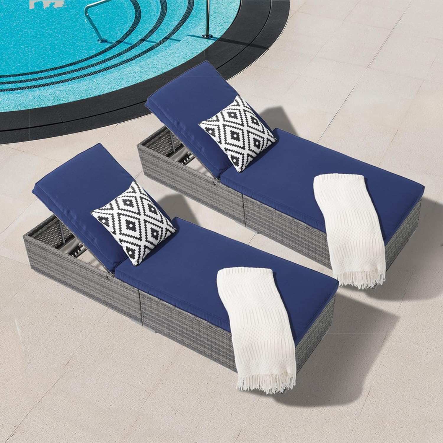Patiorama Outdoor Patio Lounge Chair Elegant Reclining Adjustable Pool Rattan Chaise Chair