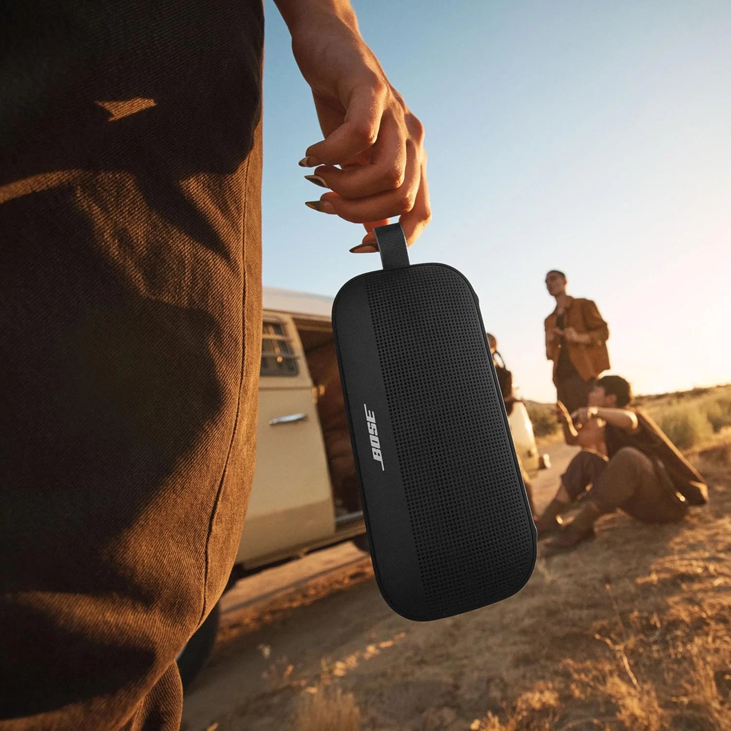 Bose SoundLink Flex Portable Bluetooth Speaker (2nd Gen), Portable Outdoor Speaker with Hi-Fi Audio, Up to 12 Hours Battery Life, Waterproof and Dustproof