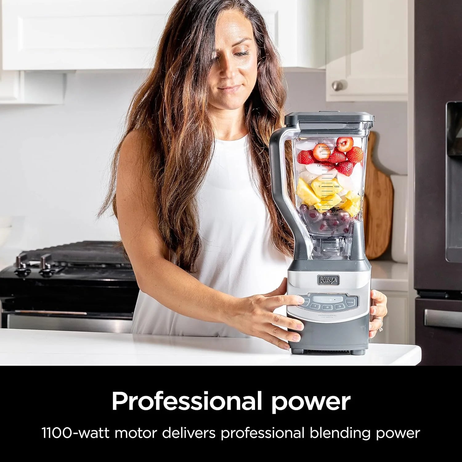 Ninja BL660 Professional Compact Smoothie and Food Processor Blender, 1100W, 3 Functions - Perfect for Frozen Drinks, Smoothies, Sauces, and More