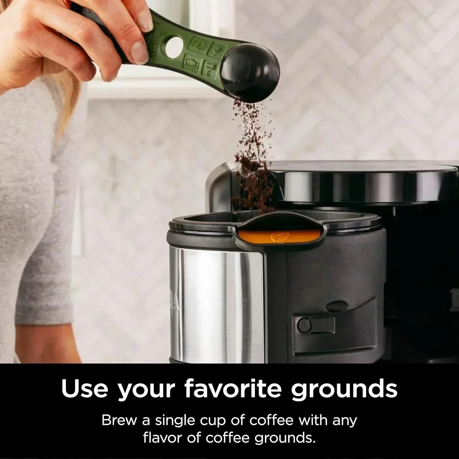Ninja Hot and Cold Brewed System Tea and Coffee Maker with Auto-iQ 50 oz Thermos