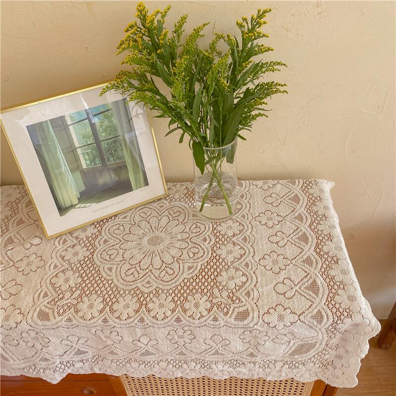 Minimale Spitzentischdecke im koreanischen Sweet-Style-Bezug f��r runde und rechteckige Tische