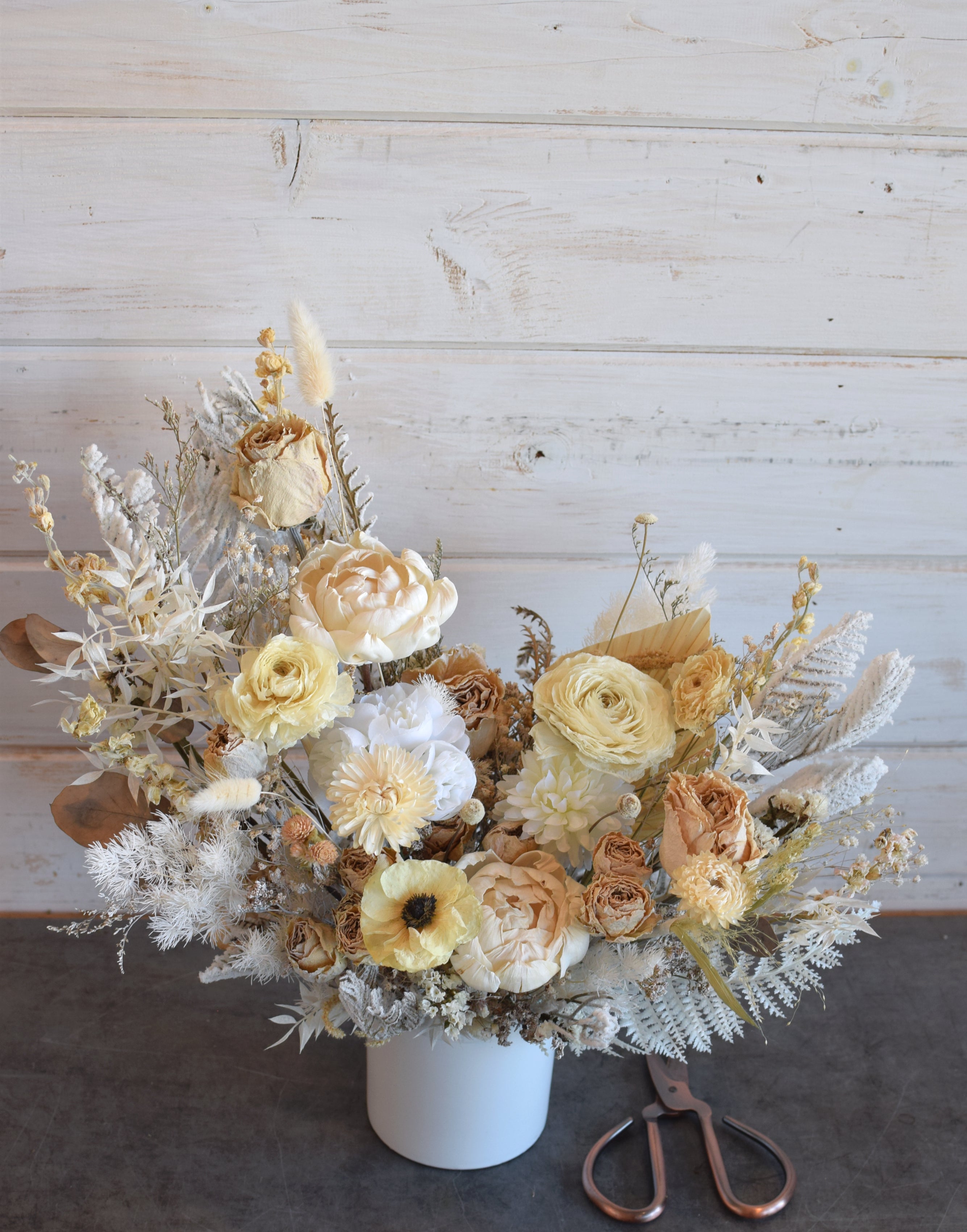 Ivory Everbloom